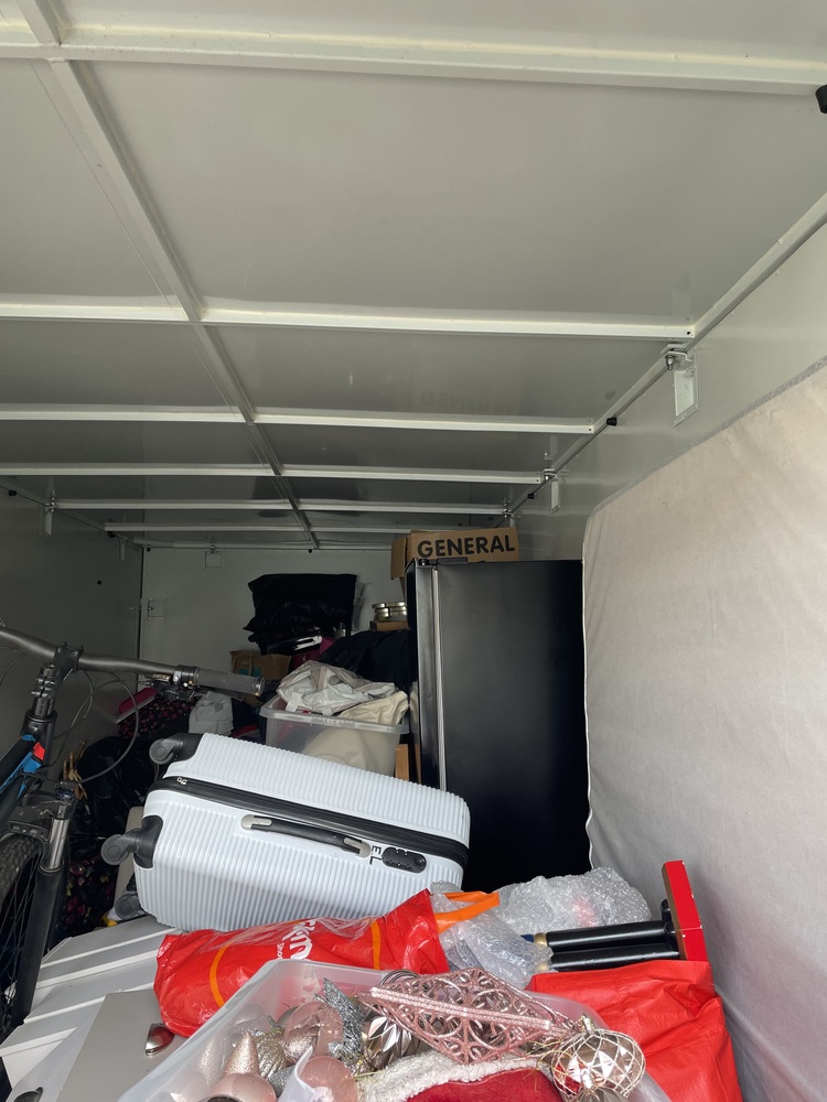 iBidOnStorage.co.uk StorageMart Auction 17043712344370