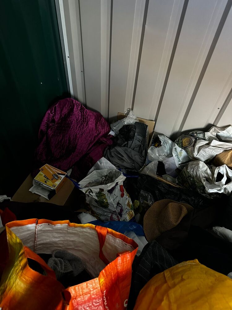 iBidOnStorage.co.uk UK Storage Company Ltd Auction 17043758218108