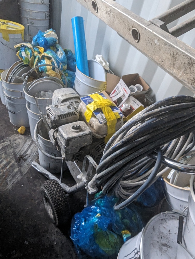 iBidOnStorage.co.uk Storage Vault Auction 17054020349161