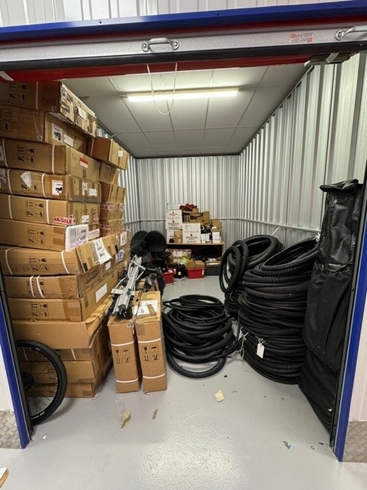 iBidOnStorage.co.uk Britannia Beckwith Auction 17055919548966