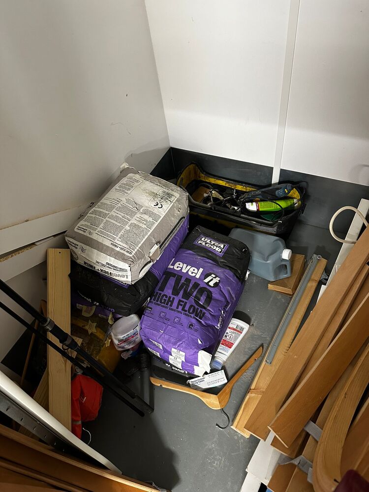 iBidOnStorage.co.uk UK Storage Company Ltd Auction 17065425793141