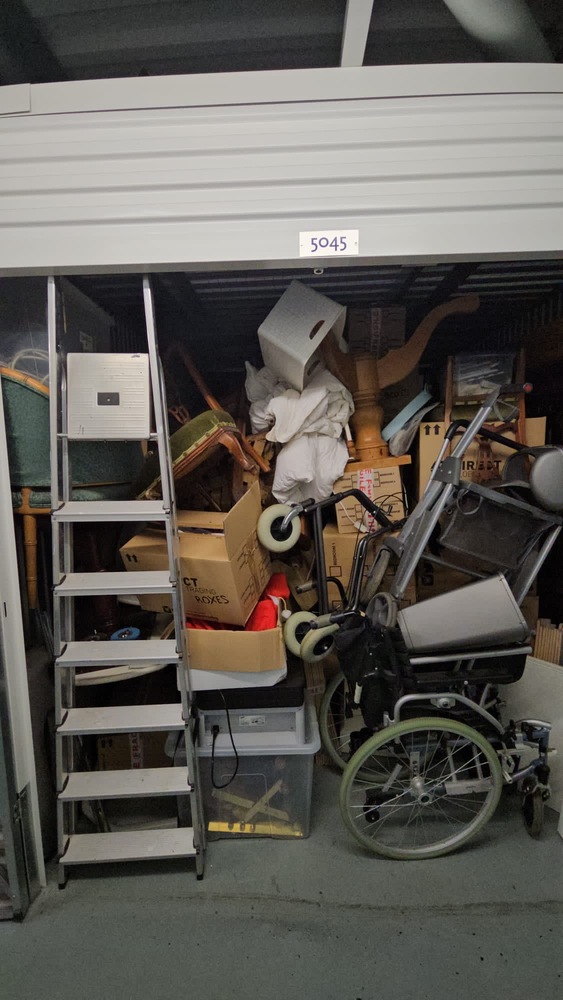 iBidOnStorage.co.uk Access Self Storage Auction 17066177123930