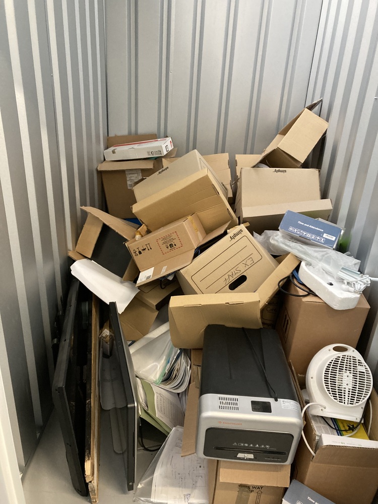 iBidOnStorage.co.uk StorageMart Auction 17066954677146