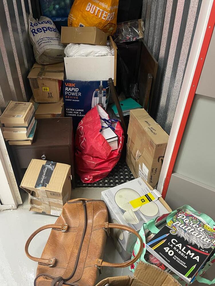 iBidOnStorage.co.uk - Metro Storage Auction - 17102369958352