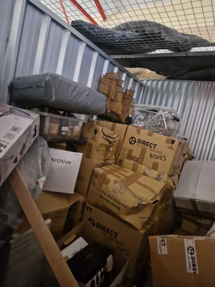 iBidOnStorage.co.uk Storage King Auction 17114650799309