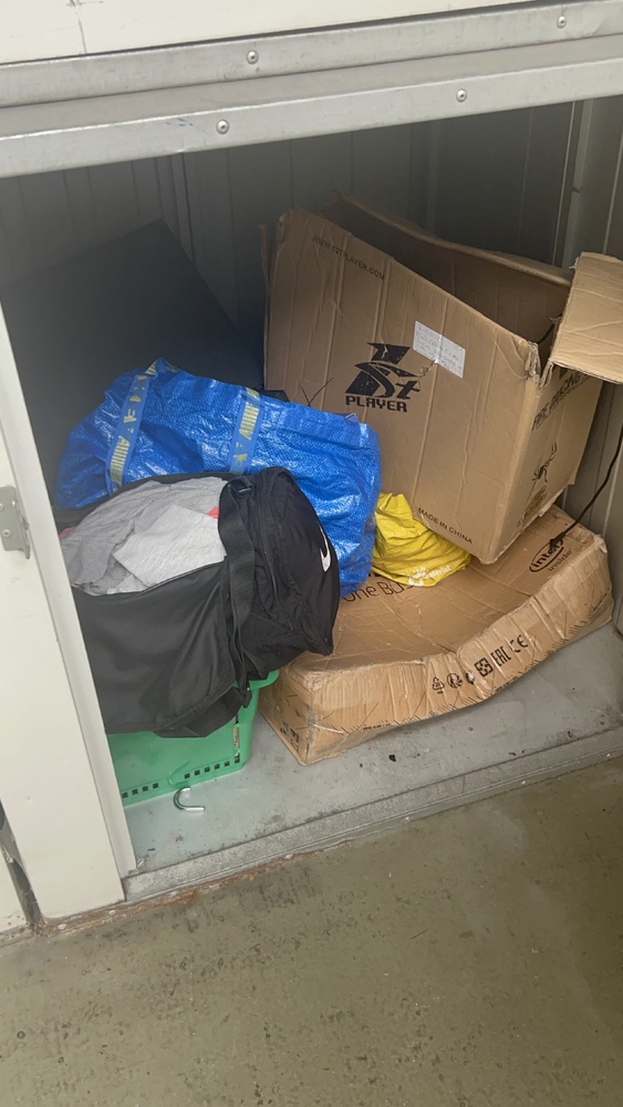 iBidOnStorage.co.uk Access Self Storage Auction 17199369151519