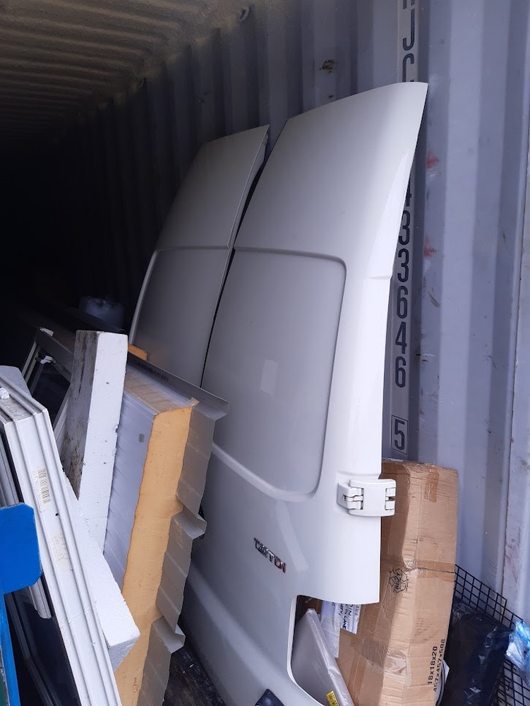 iBidOnStorage.co.uk - Lock Stock Self Storage Auction - 17201732518121